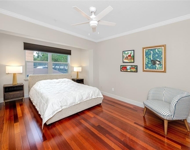 920 North Shore Drive Ne - Photo Thumbnail 27