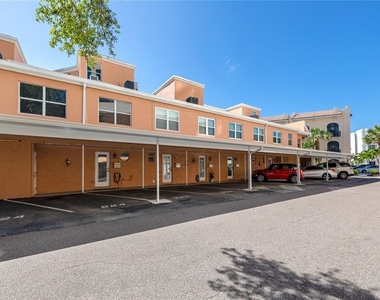920 North Shore Drive Ne - Photo Thumbnail 38