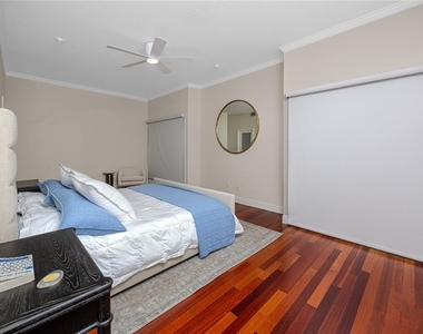 920 North Shore Drive Ne - Photo Thumbnail 20