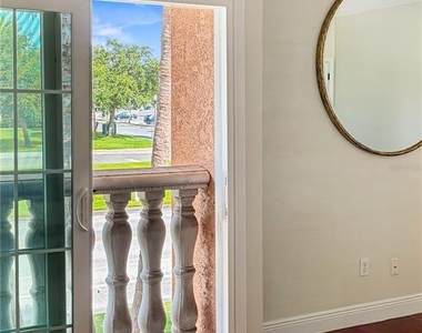 920 North Shore Drive Ne - Photo Thumbnail 25