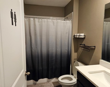 32650 Osprey Peak Way - Photo Thumbnail 11
