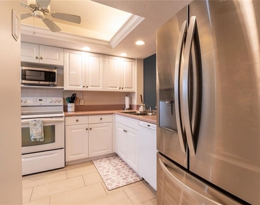 17900 Gulf Boulevard - Photo Thumbnail 26