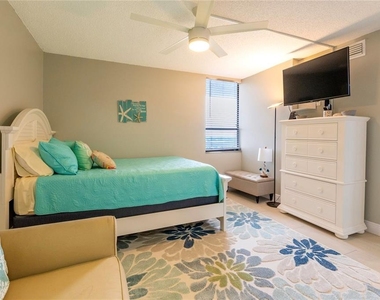 17900 Gulf Boulevard - Photo Thumbnail 38