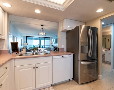 17900 Gulf Boulevard - Photo Thumbnail 24