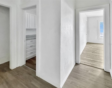 35 N 6th Street - Photo Thumbnail 9