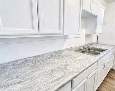 35 N 6th Street - Photo Thumbnail 12