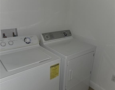 2253 Sheboygan Place - Photo Thumbnail 10