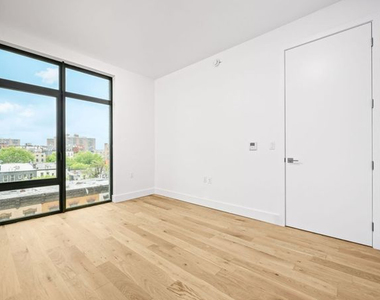 597 Grand St 11211 - Photo Thumbnail 2