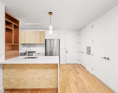 597 Grand St 11211 - Photo Thumbnail 10