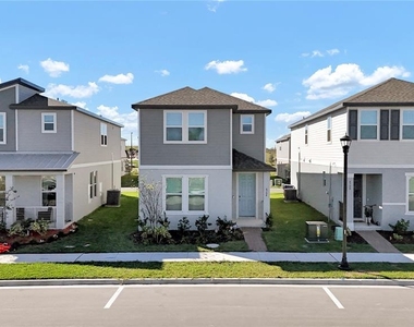 4704 Homestead Trail - Photo Thumbnail 1