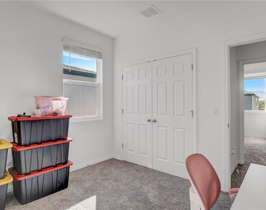 4704 Homestead Trail - Photo Thumbnail 17