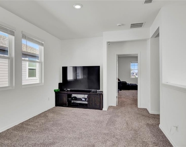 4704 Homestead Trail - Photo Thumbnail 11