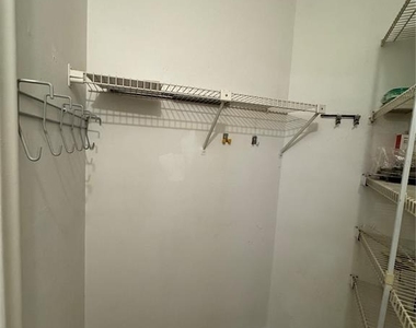 3992 Atrium Drive - Photo Thumbnail 4