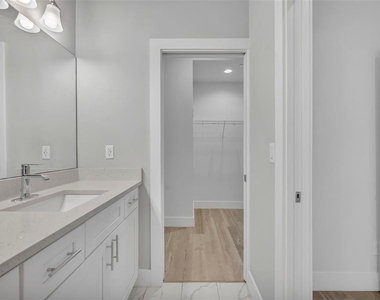 62 W Jersey Street - Photo Thumbnail 23