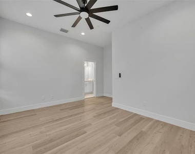 62 W Jersey Street - Photo Thumbnail 20