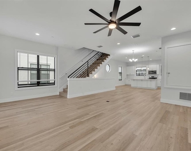 62 W Jersey Street - Photo Thumbnail 15