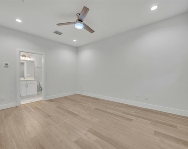 62 W Jersey Street - Photo Thumbnail 5