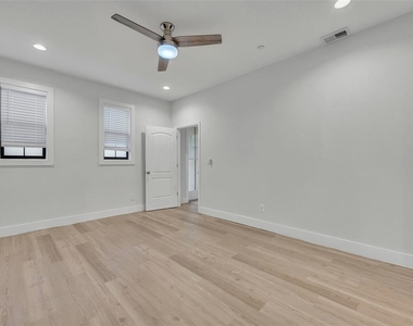 62 W Jersey Street - Photo Thumbnail 25