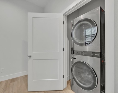 62 W Jersey Street - Photo Thumbnail 28