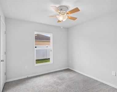 842 Gila Way - Photo Thumbnail 16