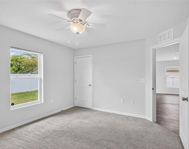 842 Gila Way - Photo Thumbnail 14