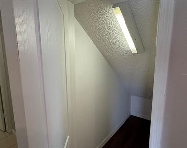 4944 Waterside Pionte Circle - Photo Thumbnail 10