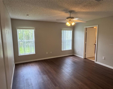 4944 Waterside Pionte Circle - Photo Thumbnail 14
