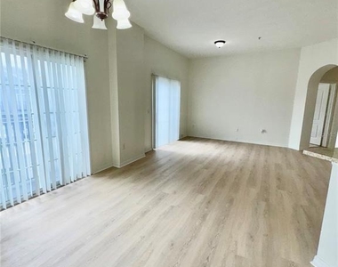 6404 S Goldenrod Road - Photo Thumbnail 32