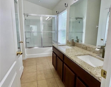 6404 S Goldenrod Road - Photo Thumbnail 17