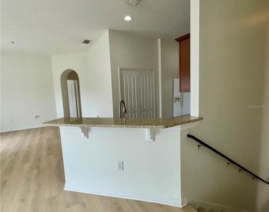 6404 S Goldenrod Road - Photo Thumbnail 11