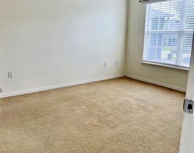 6404 S Goldenrod Road - Photo Thumbnail 25