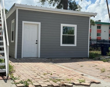 401 E Columbus Drive - Photo Thumbnail 15