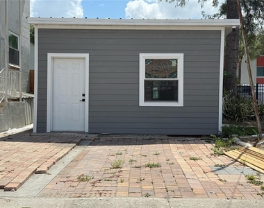 401 E Columbus Drive - Photo Thumbnail 14