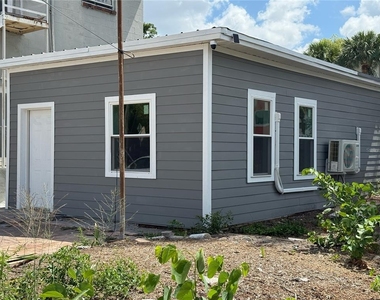401 E Columbus Drive - Photo Thumbnail 16