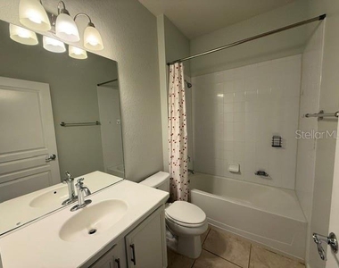 7622 Colbury Avenue - Photo Thumbnail 23