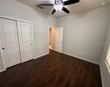 7622 Colbury Avenue - Photo Thumbnail 20