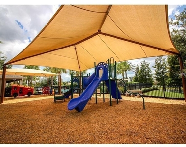 7622 Colbury Avenue - Photo Thumbnail 31