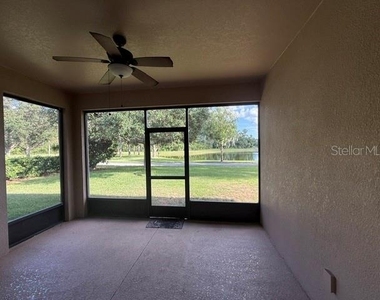 7622 Colbury Avenue - Photo Thumbnail 26