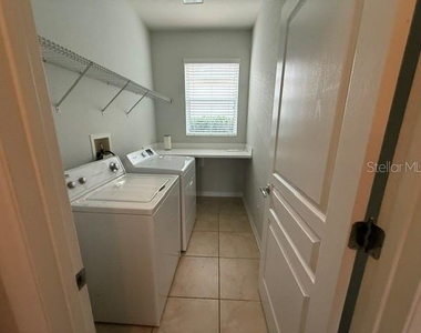7622 Colbury Avenue - Photo Thumbnail 25