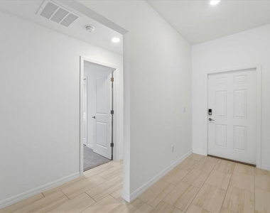 35029 Brackett Bend - Photo Thumbnail 13