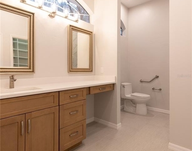3602 Sw 98th Boulevard - Photo Thumbnail 6