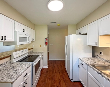 13625 Nw 141st Place - Photo Thumbnail 10