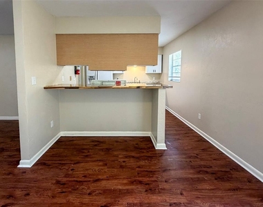 13625 Nw 141st Place - Photo Thumbnail 8