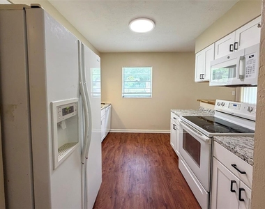 13625 Nw 141st Place - Photo Thumbnail 12