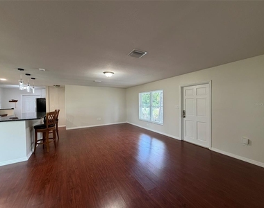 4093 Drance Street - Photo Thumbnail 14