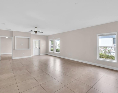 124 Tucker Avenue - Photo Thumbnail 7