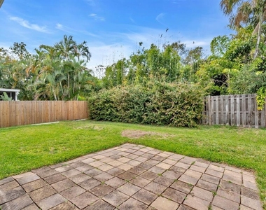 124 Tucker Avenue - Photo Thumbnail 16