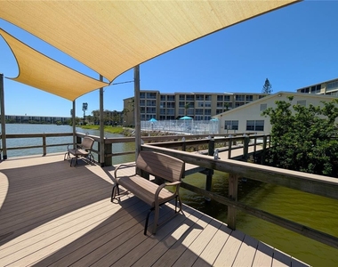 3668 Lake Bayshore Drive - Photo Thumbnail 30