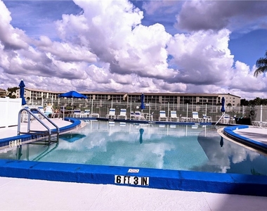 3668 Lake Bayshore Drive - Photo Thumbnail 27