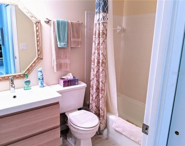 3668 Lake Bayshore Drive - Photo Thumbnail 16